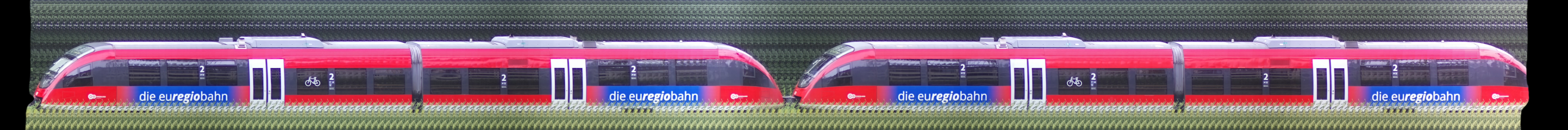 There should be a train photo here :'(