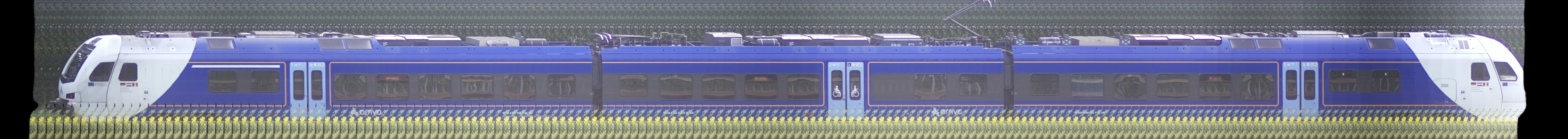 There should be a train photo here :'(
