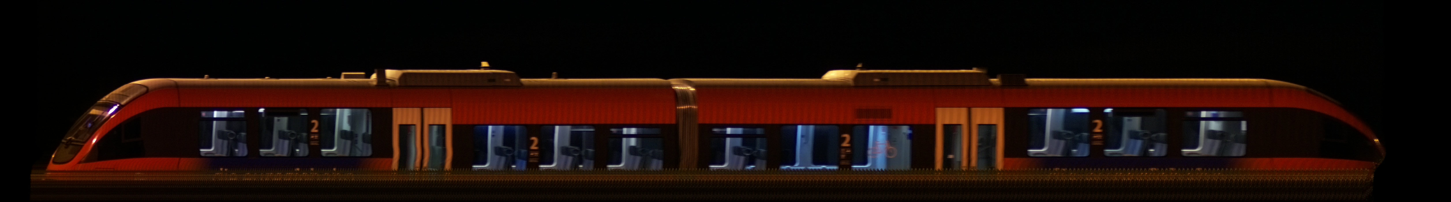 There should be a train photo here :'(