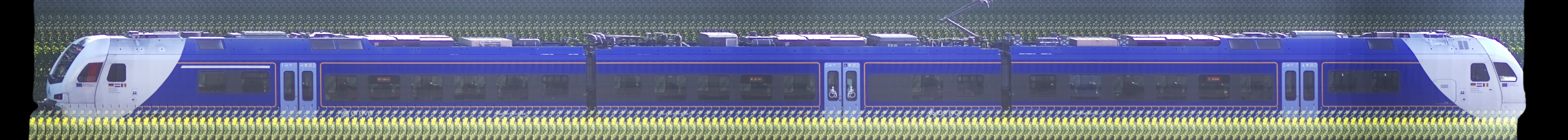 There should be a train photo here :'(