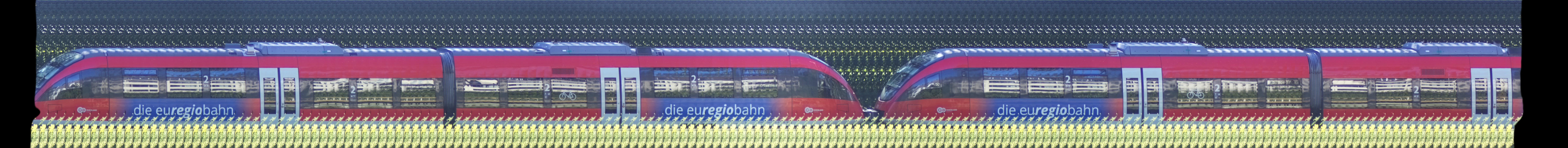 There should be a train photo here :'(