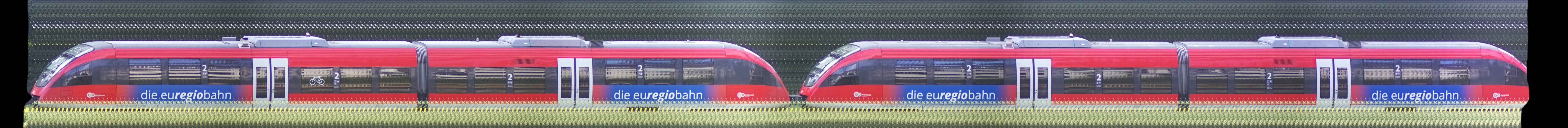 There should be a train photo here :'(