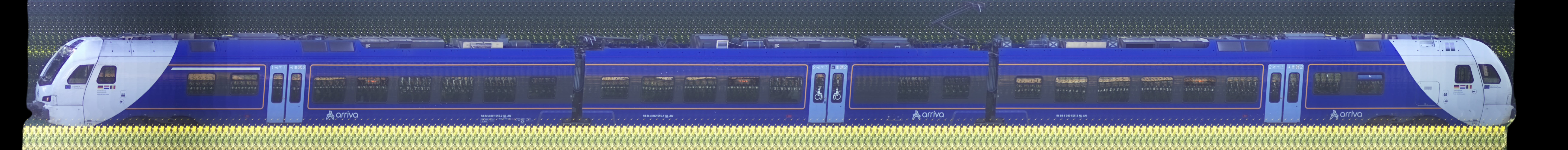 There should be a train photo here :'(