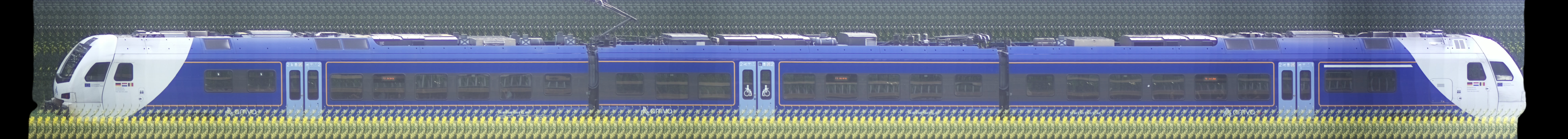 There should be a train photo here :'(
