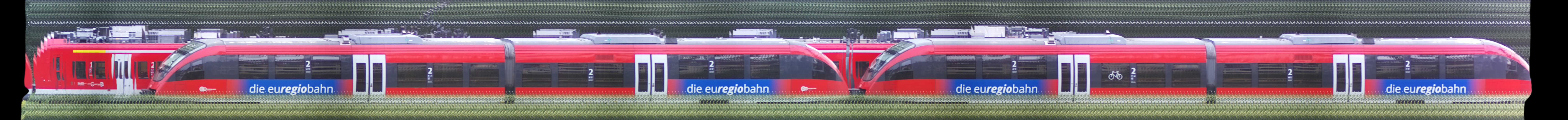 There should be a train photo here :'(