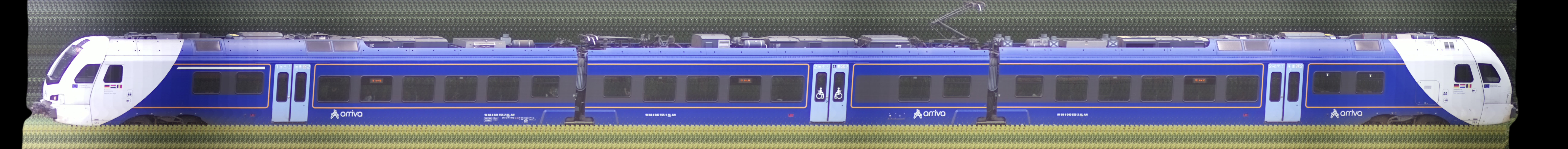 There should be a train photo here :'(