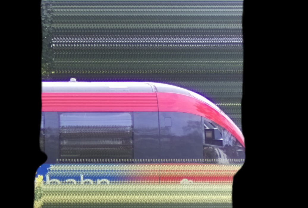 There should be a train photo here :'(