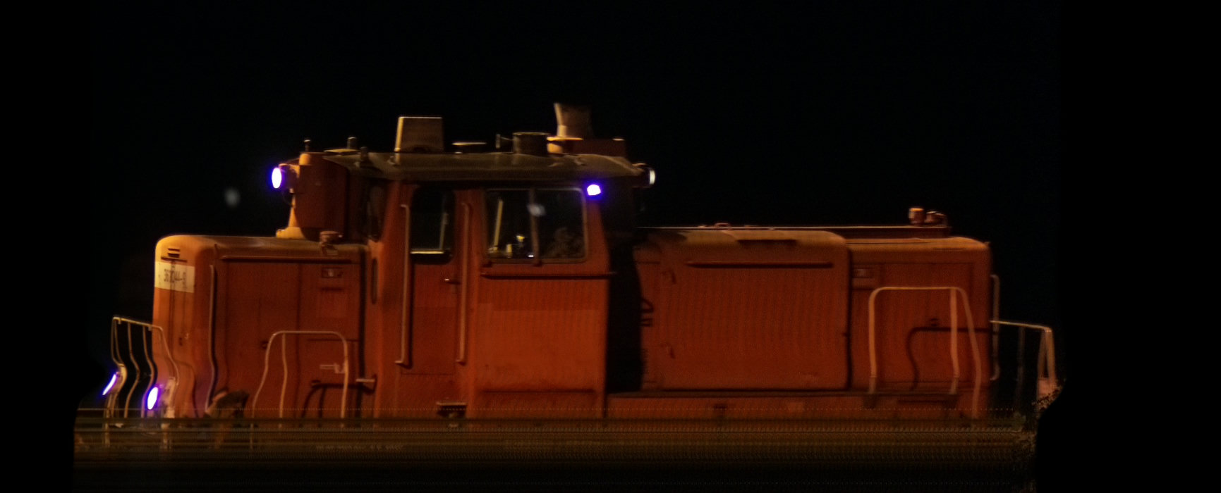 There should be a train photo here :'(