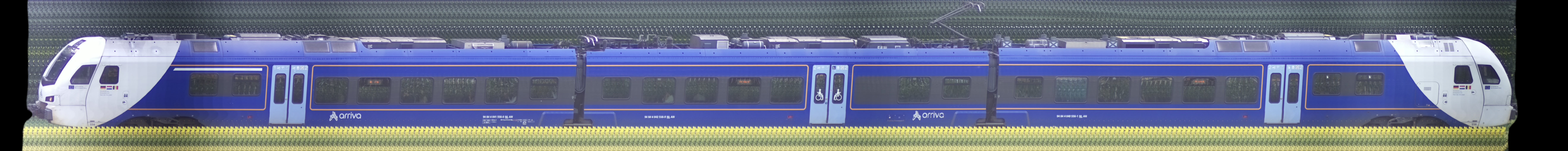 There should be a train photo here :'(