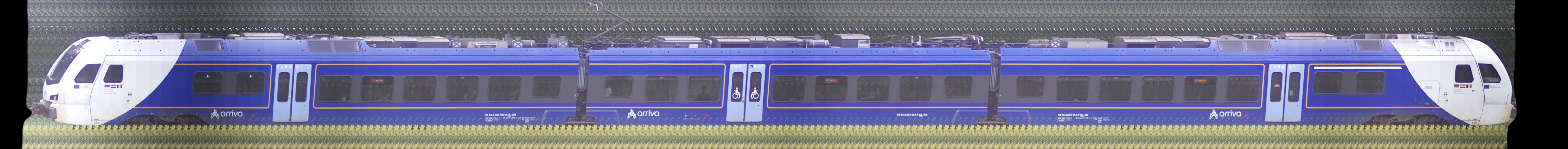 There should be a train photo here :'(