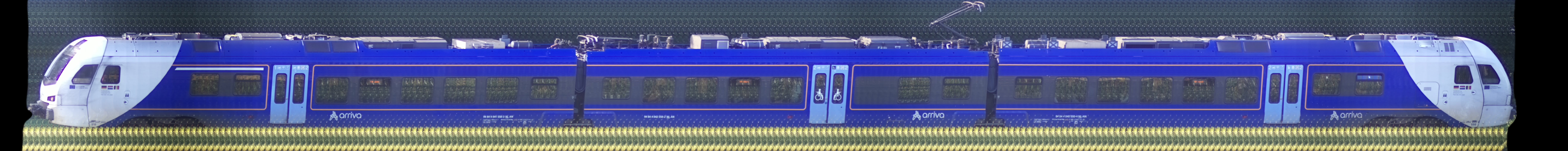 There should be a train photo here :'(