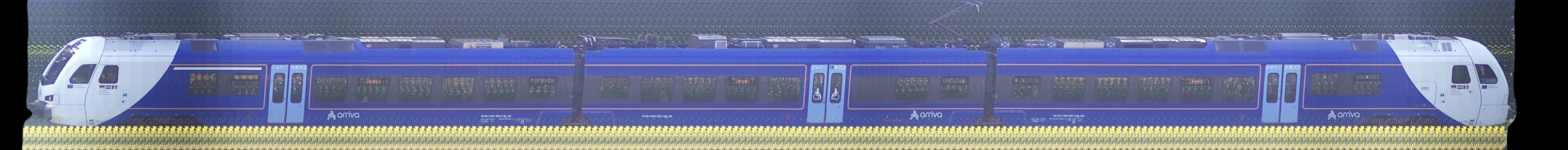 There should be a train photo here :'(
