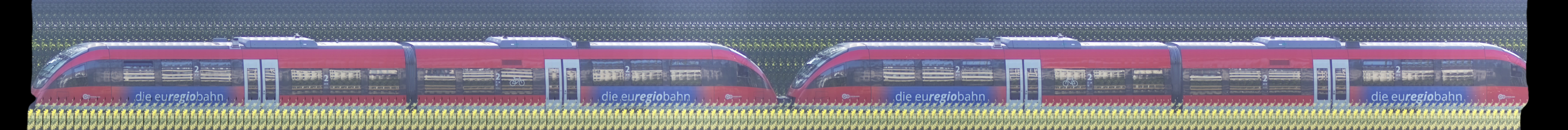 There should be a train photo here :'(