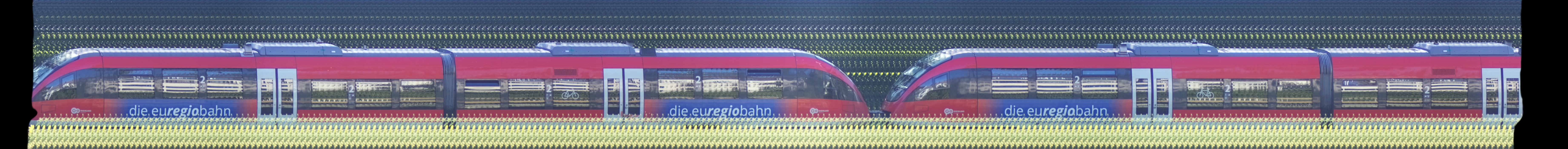 There should be a train photo here :'(