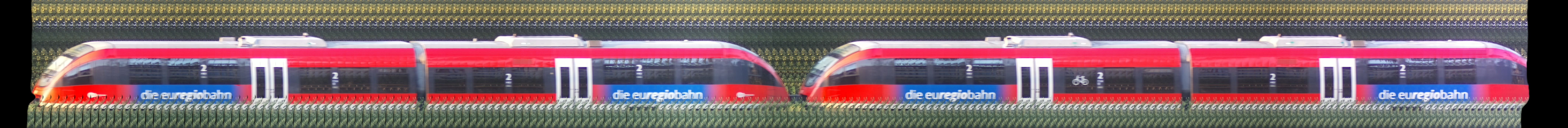 There should be a train photo here :'(