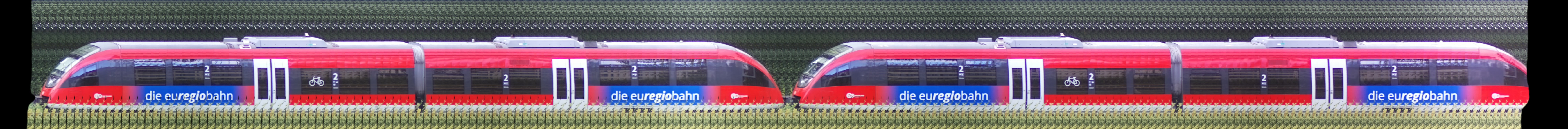 There should be a train photo here :'(
