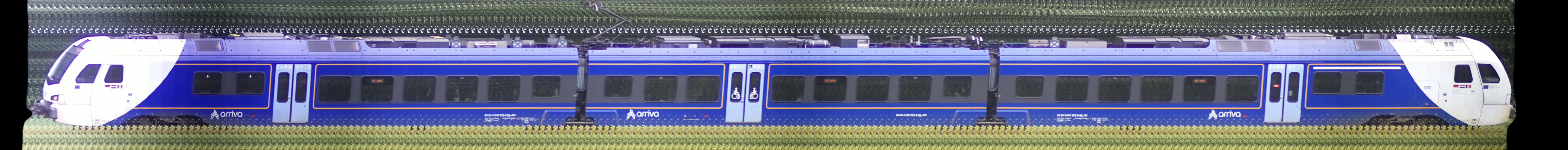 There should be a train photo here :'(