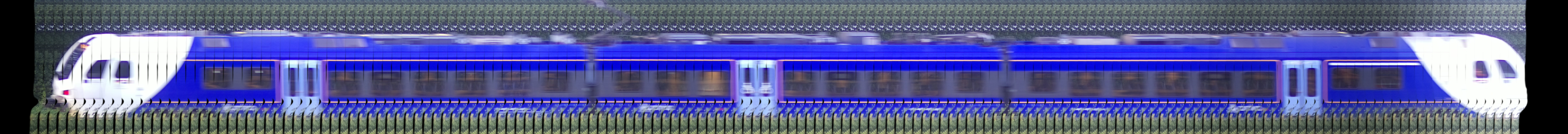 There should be a train photo here :'(