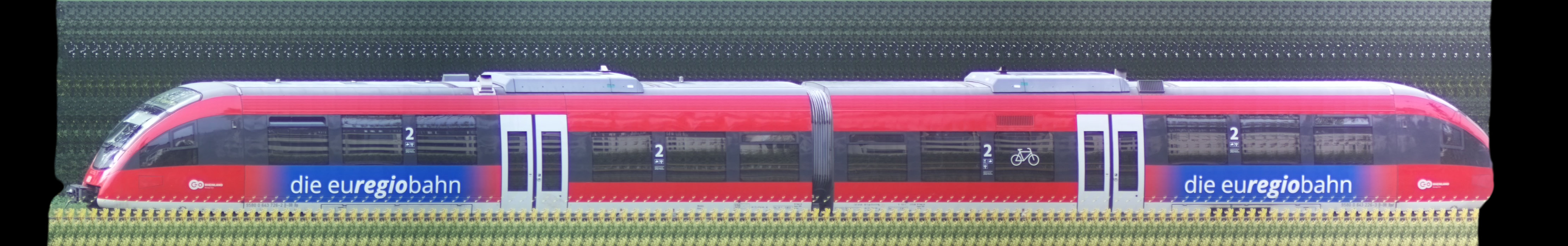 There should be a train photo here :'(