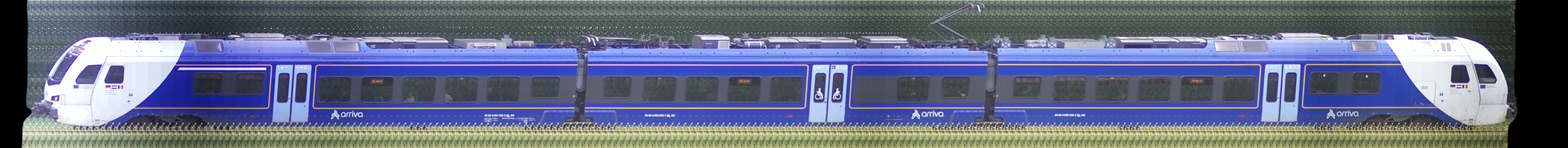 There should be a train photo here :'(