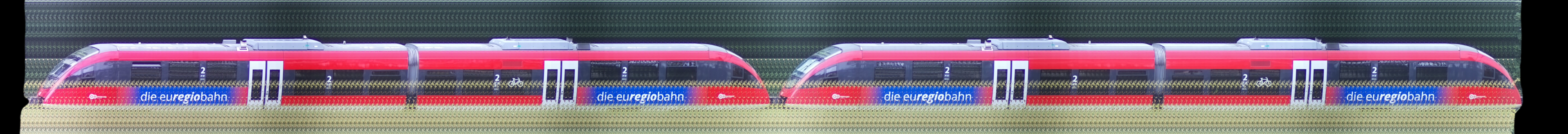 There should be a train photo here :'(