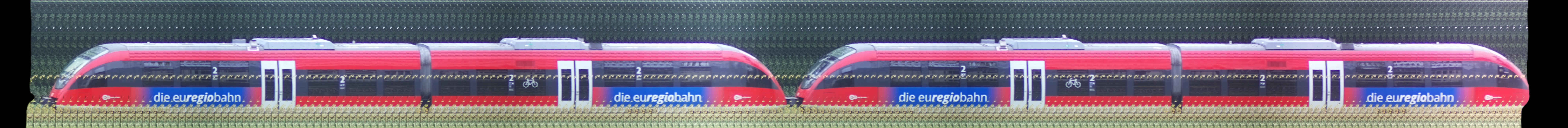 There should be a train photo here :'(
