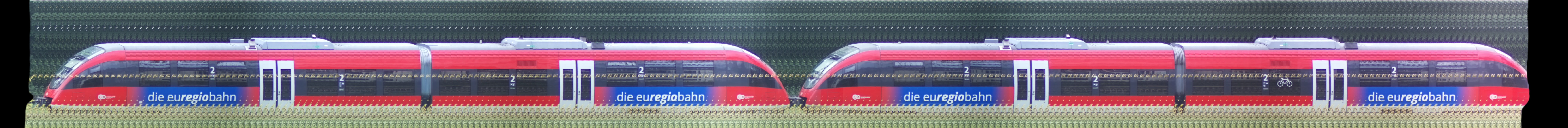 There should be a train photo here :'(