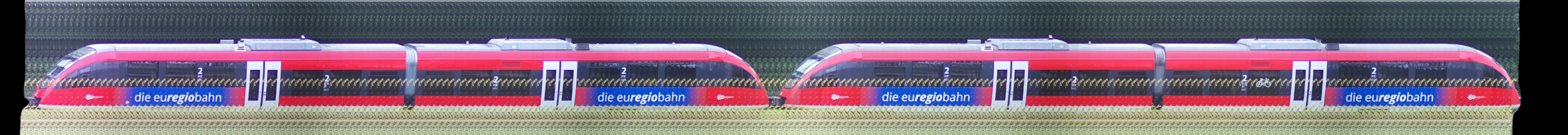 There should be a train photo here :'(