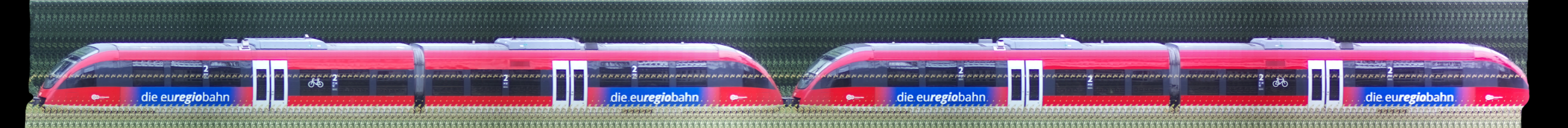 There should be a train photo here :'(