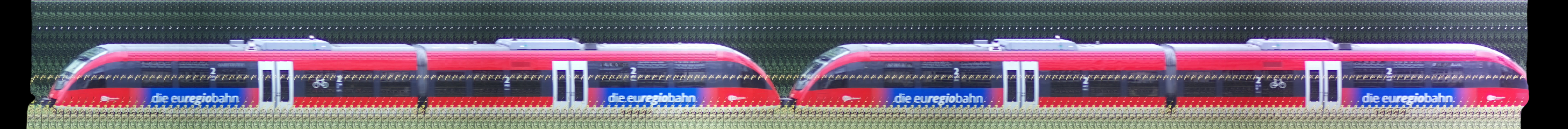 There should be a train photo here :'(