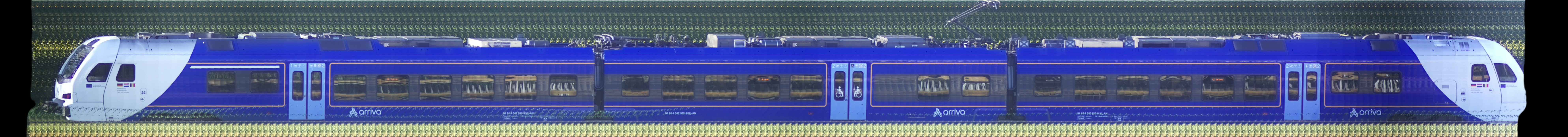 There should be a train photo here :'(