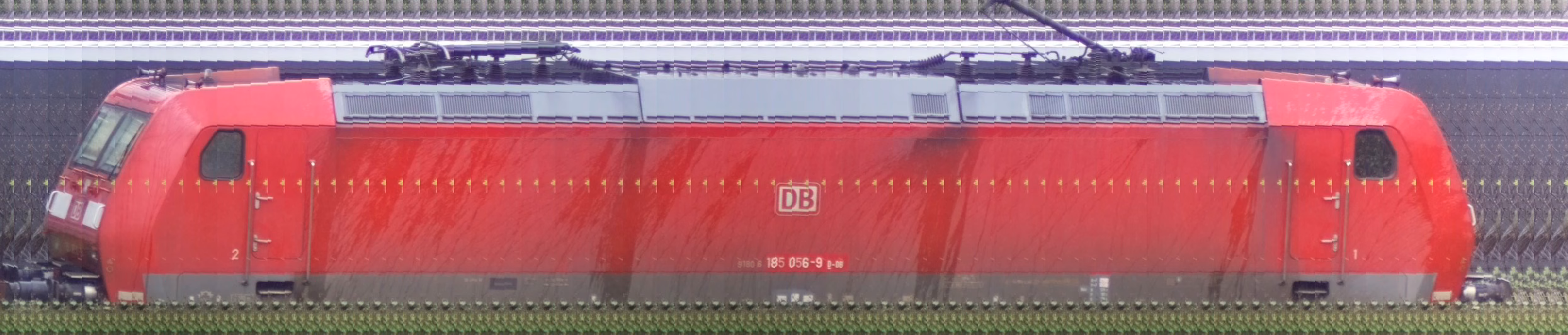 There should be a train photo here :'(