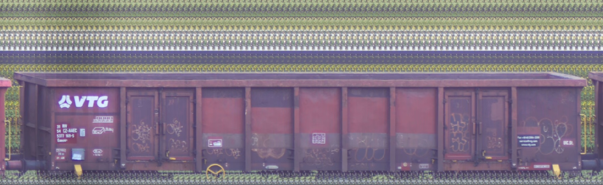 There should be a train photo here :'(