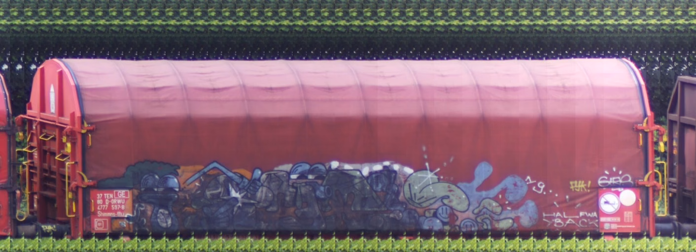 There should be a train photo here :'(