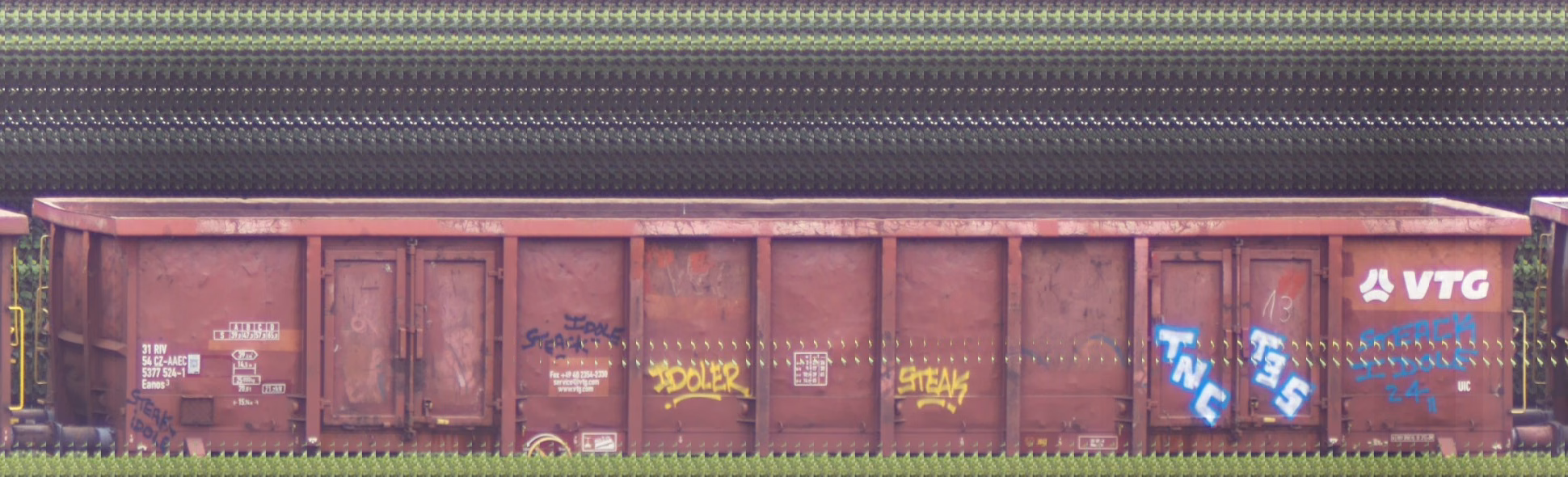 There should be a train photo here :'(