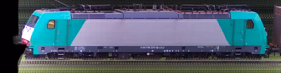There should be a train photo here :'(
