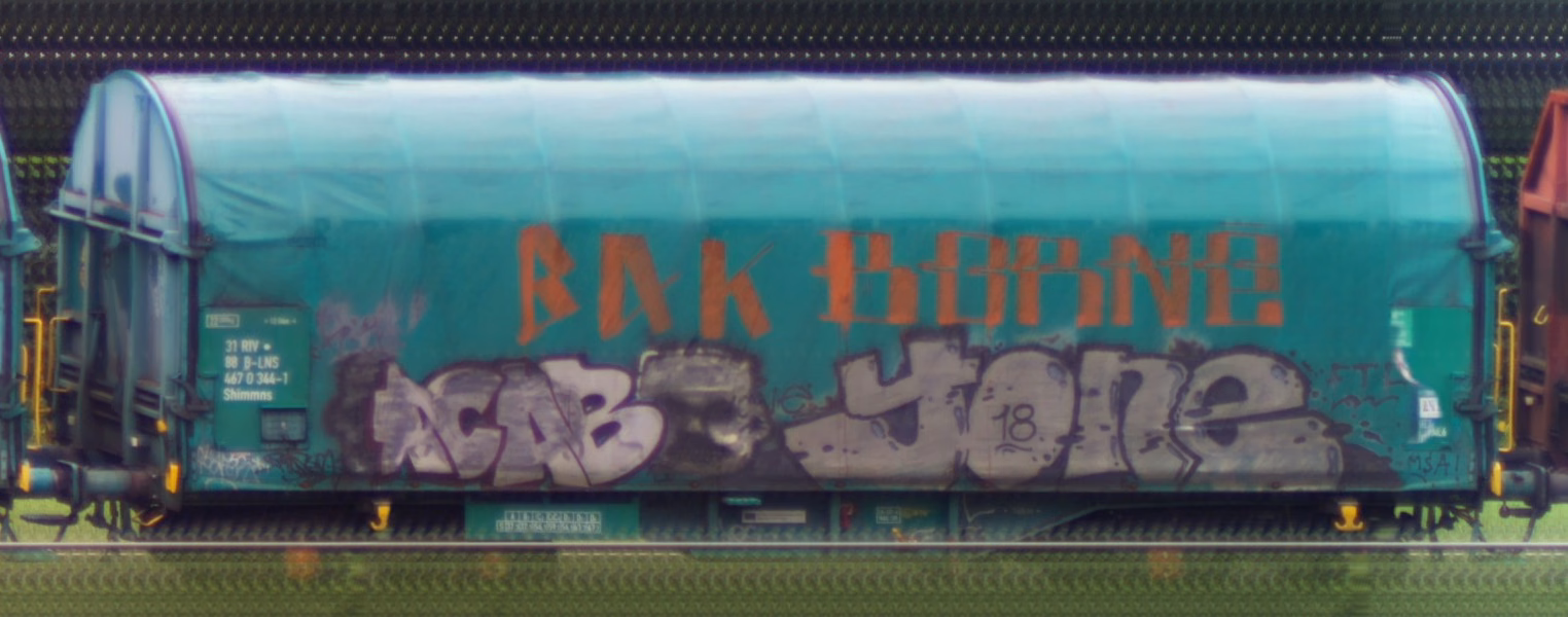 There should be a train photo here :'(
