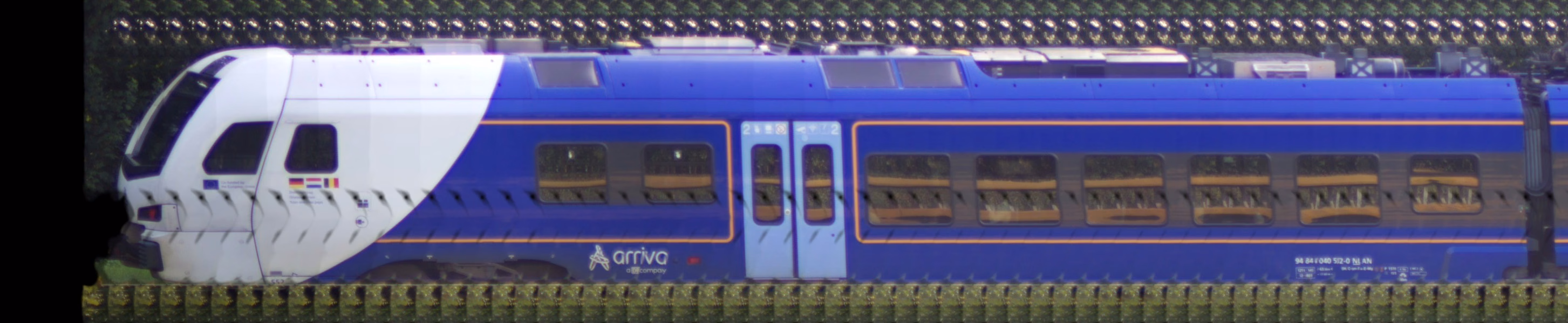 There should be a train photo here :'(