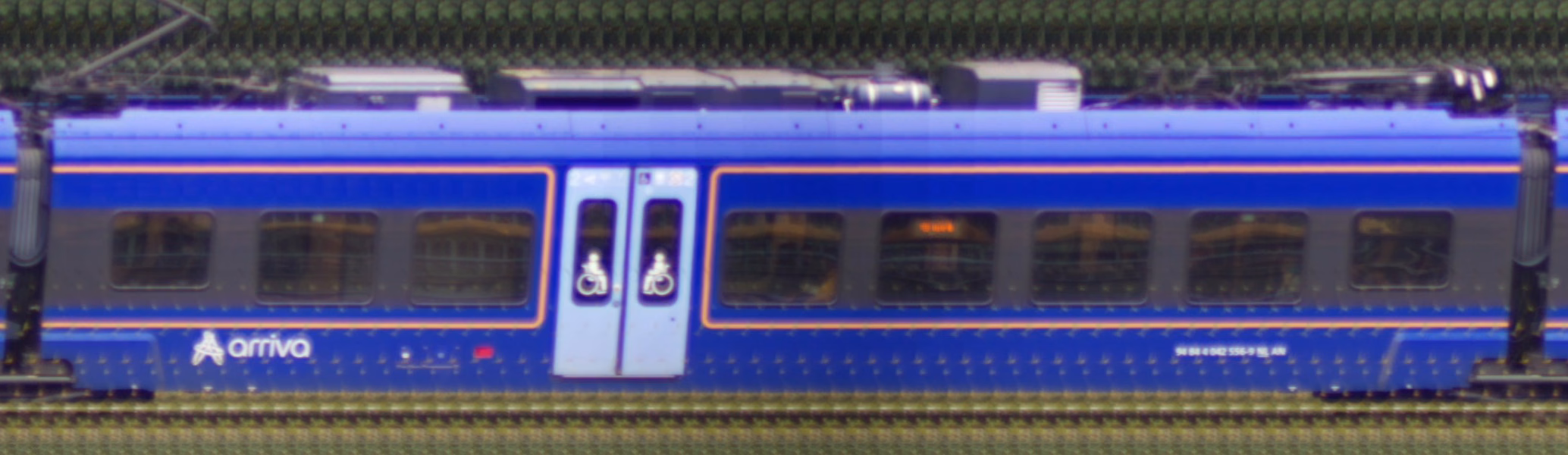There should be a train photo here :'(