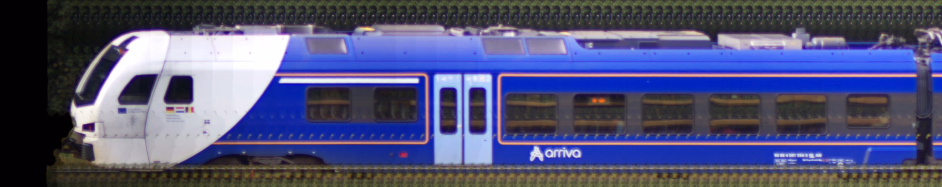 There should be a train photo here :'(