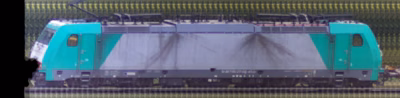 There should be a train photo here :'(