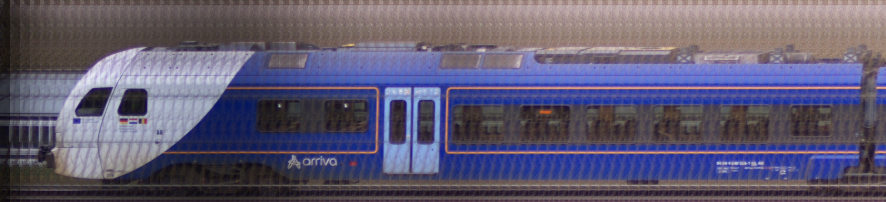 There should be a train photo here :'(