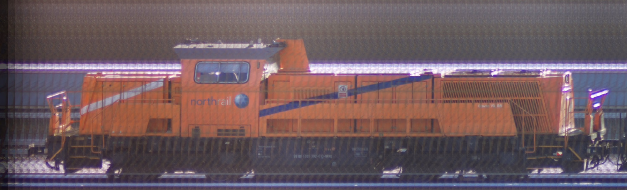 There should be a train photo here :'(