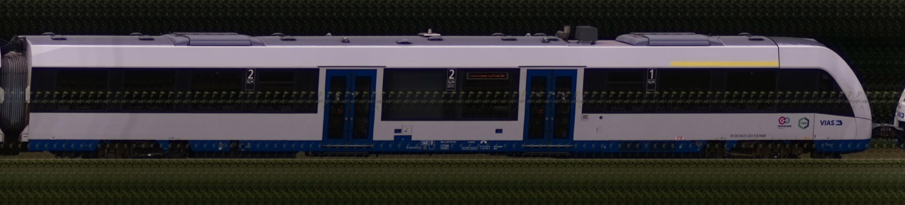There should be a train photo here :'(