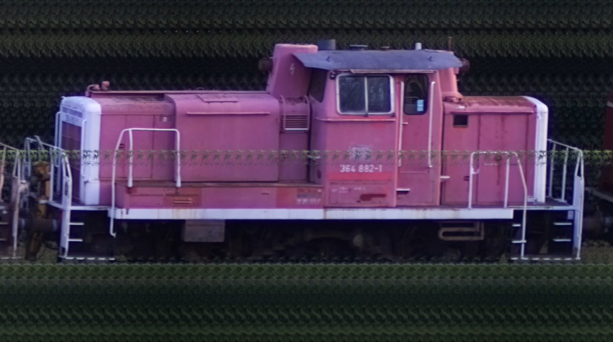 There should be a train photo here :'(