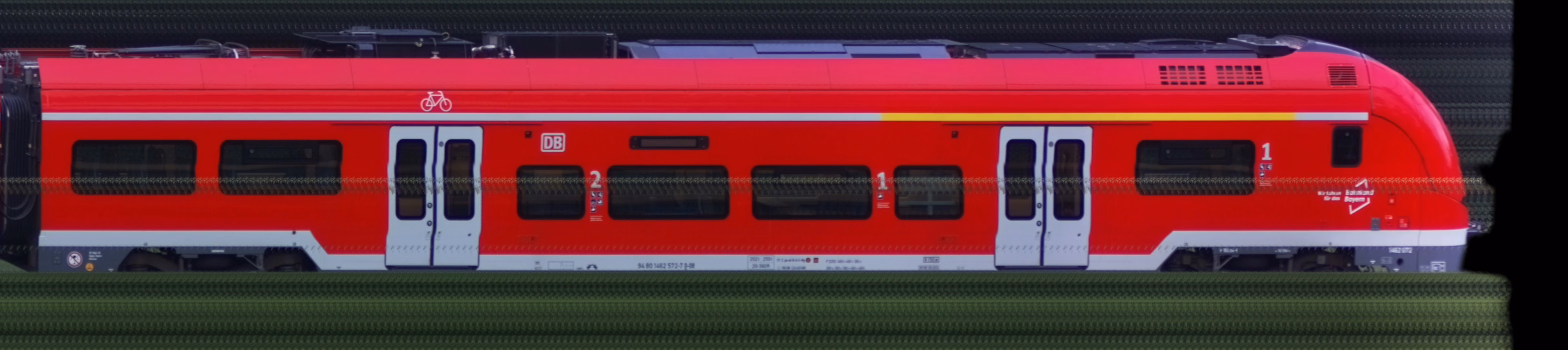 There should be a train photo here :'(