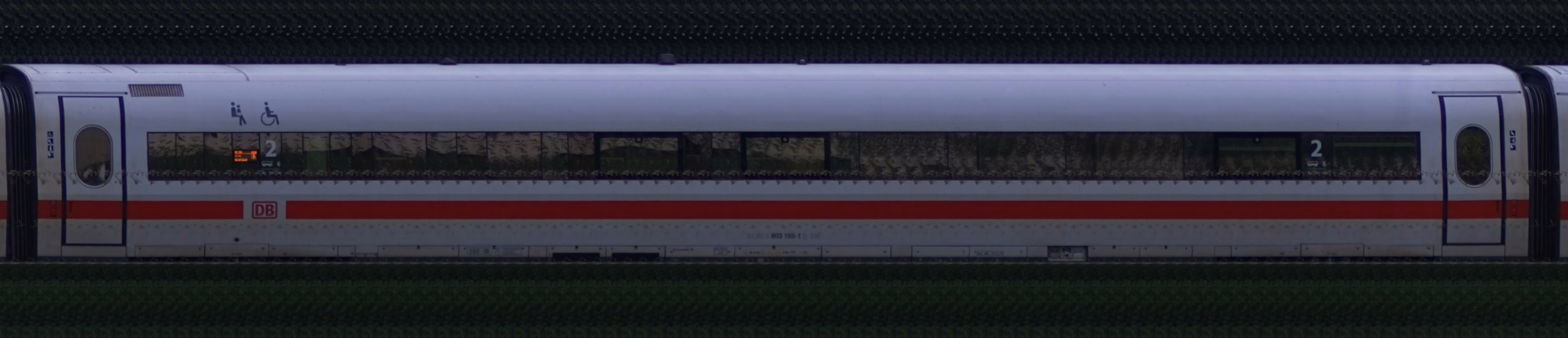 There should be a train photo here :'(