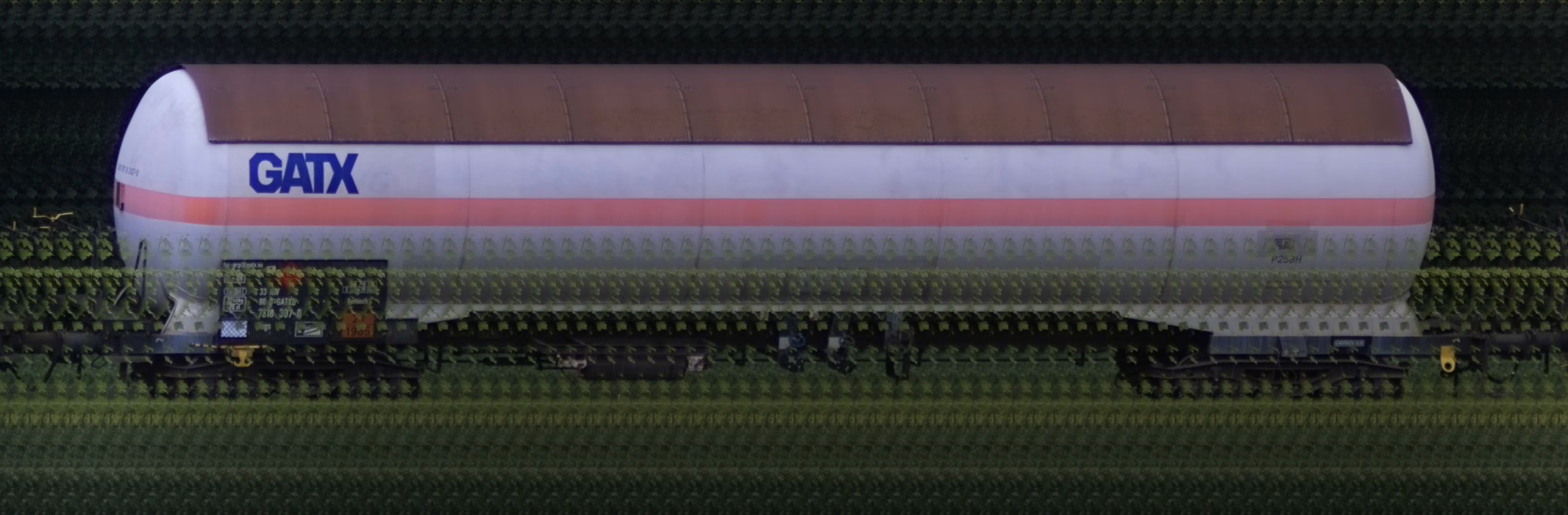 There should be a train photo here :'(