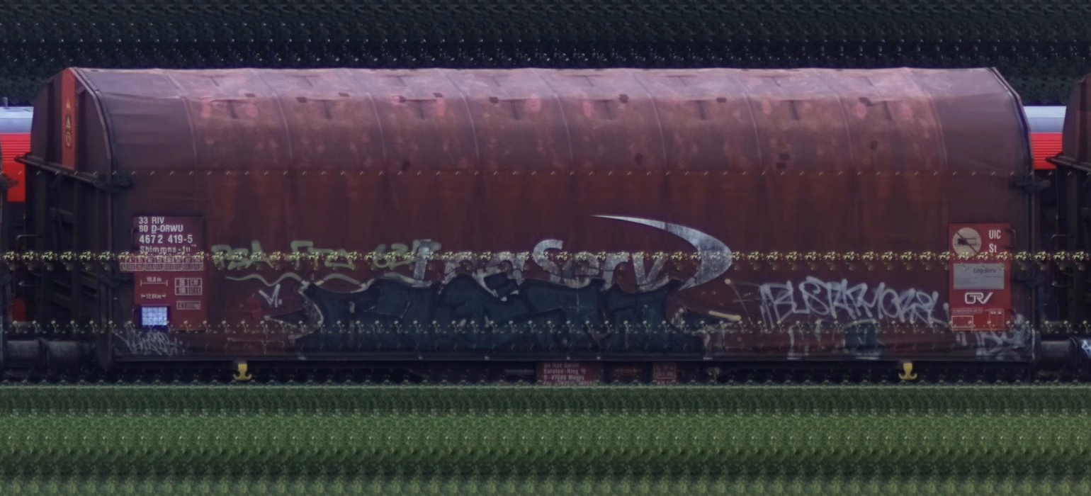 There should be a train photo here :'(