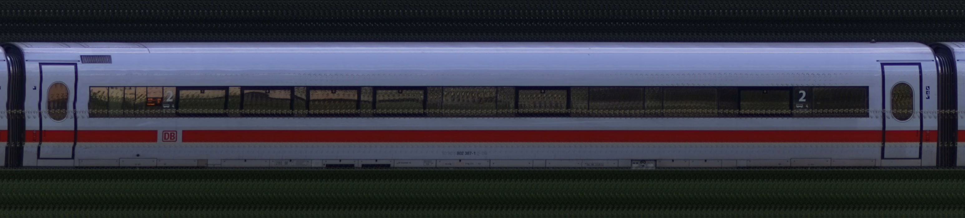 There should be a train photo here :'(